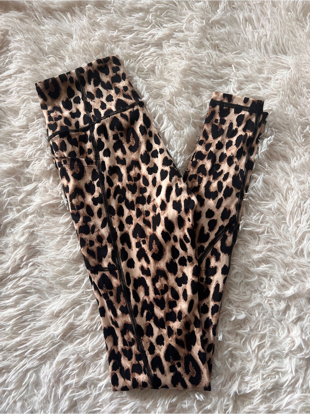 Victoria's Secret Leopard Print Active Leggings